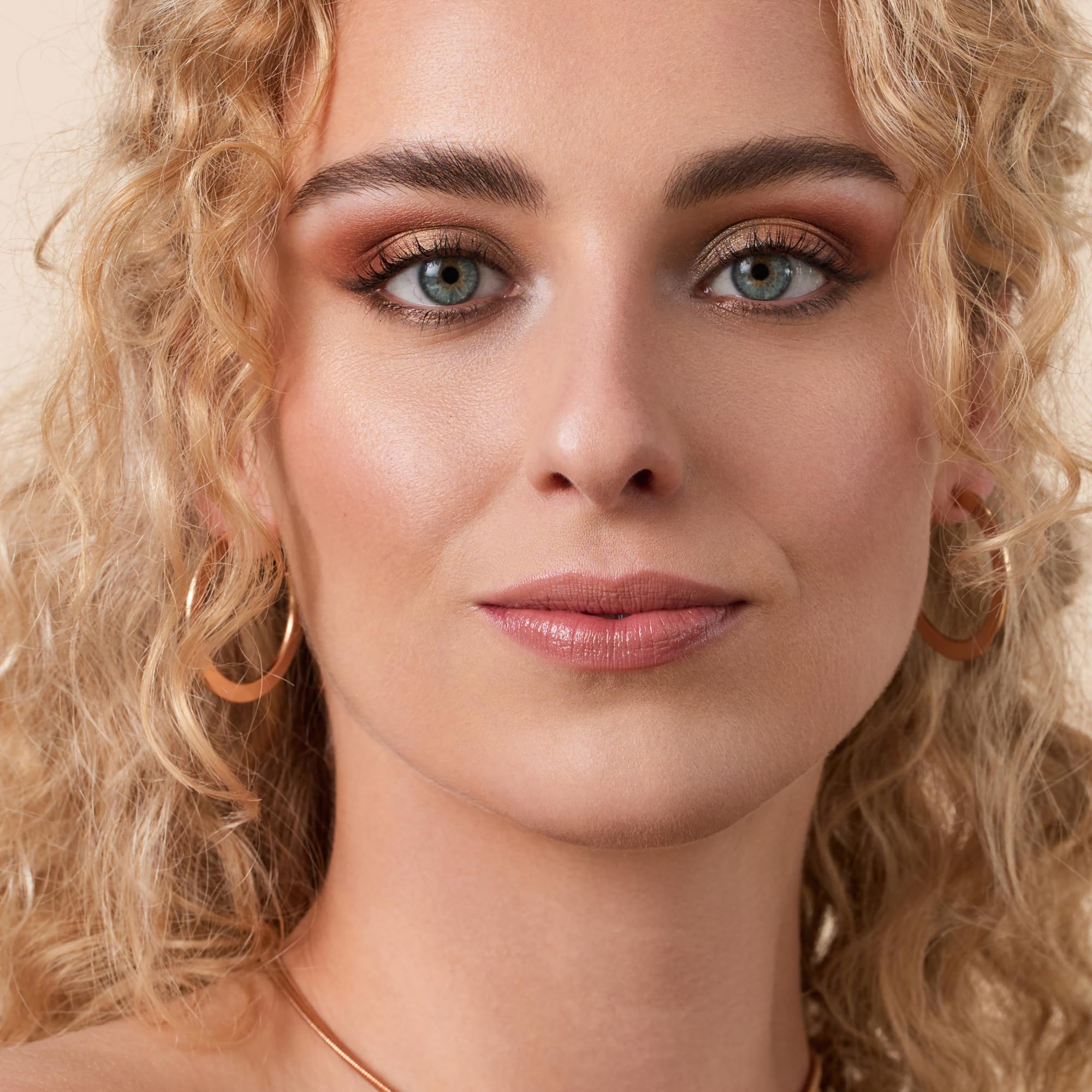 catrice-the-cozy-earth-eyeshadow-palette-8-farben-9g image 3