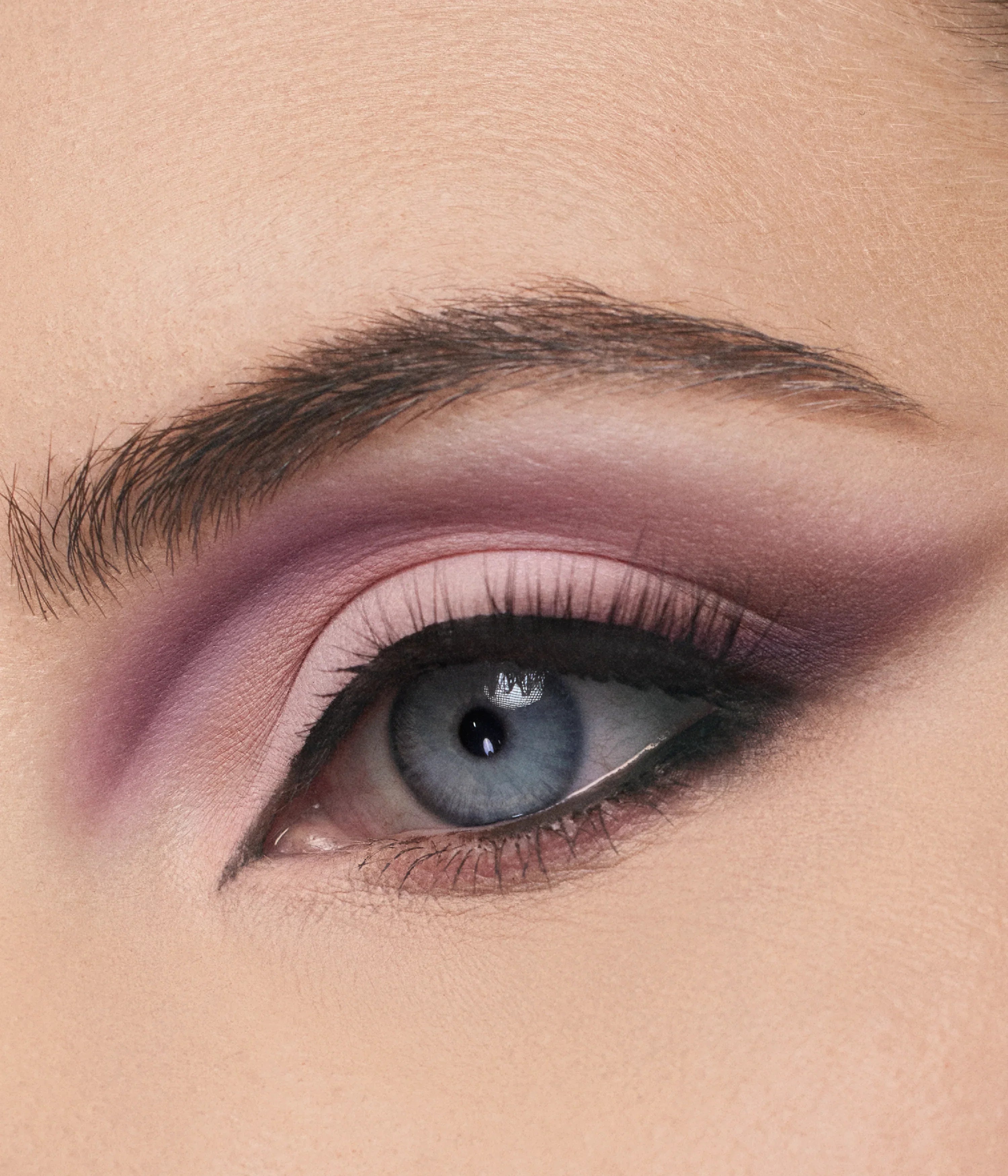 huda-beauty-matte-obsessions-lidschatten-palette-cool-matt image 8