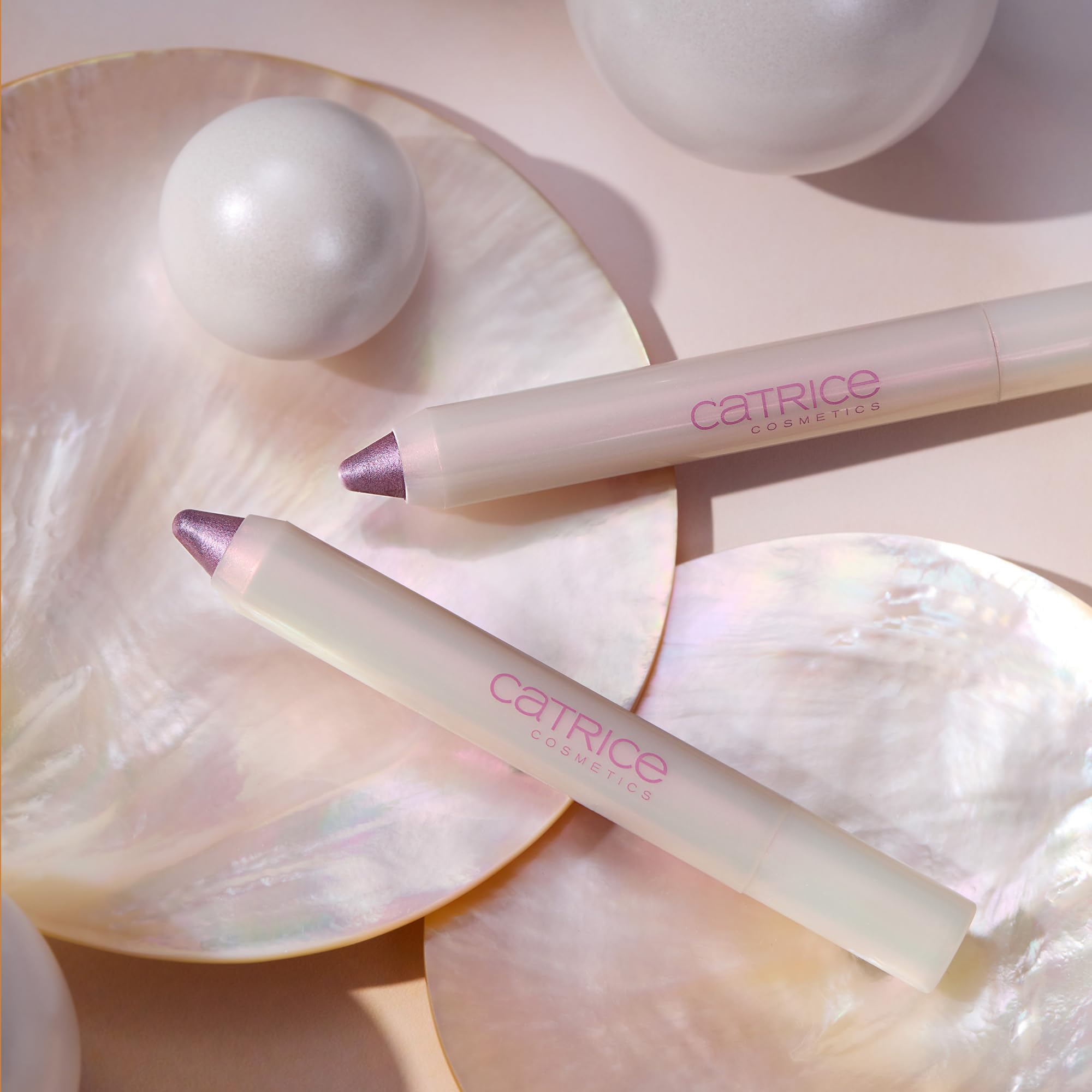 catrice-pearlfection-eyeshadow-stick-c01-wei-2-7-g-schimmernd image 5