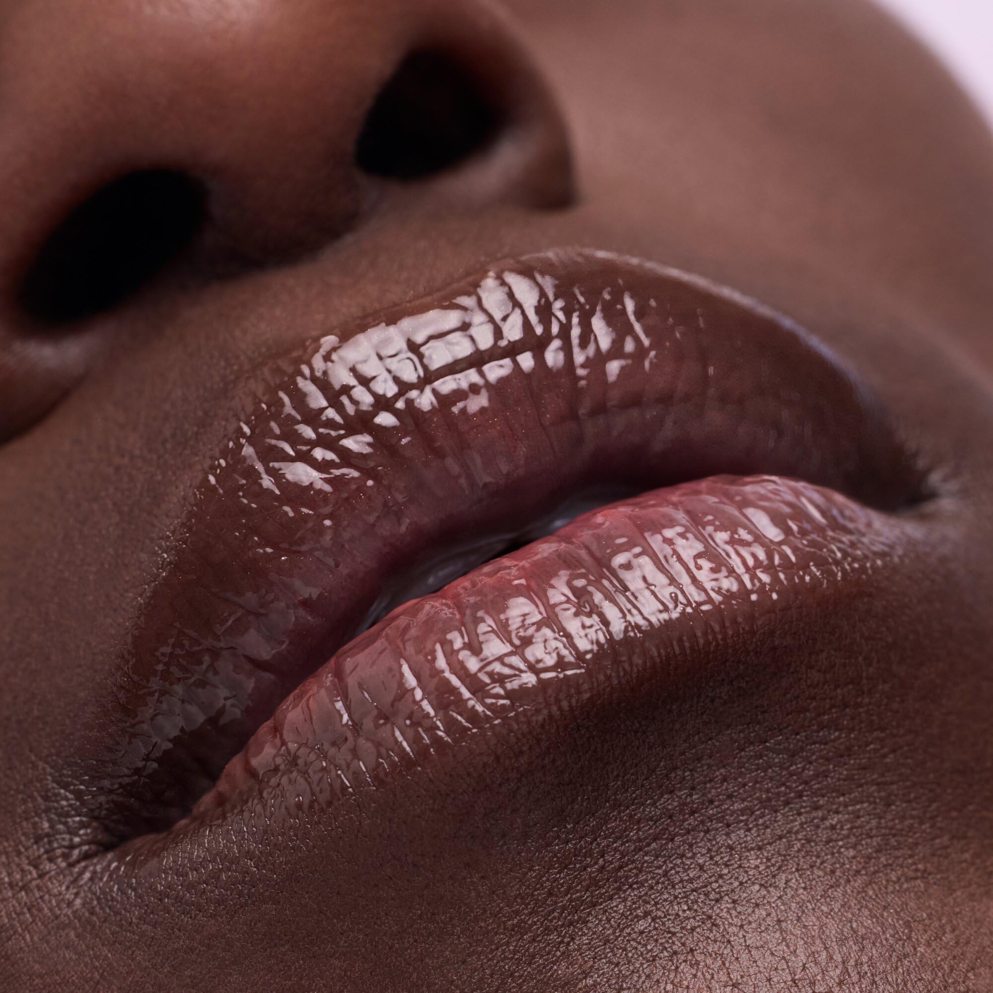 catrice-volume-shot-lip-plumper-transparent-lipgloss-5ml-vegan image 7