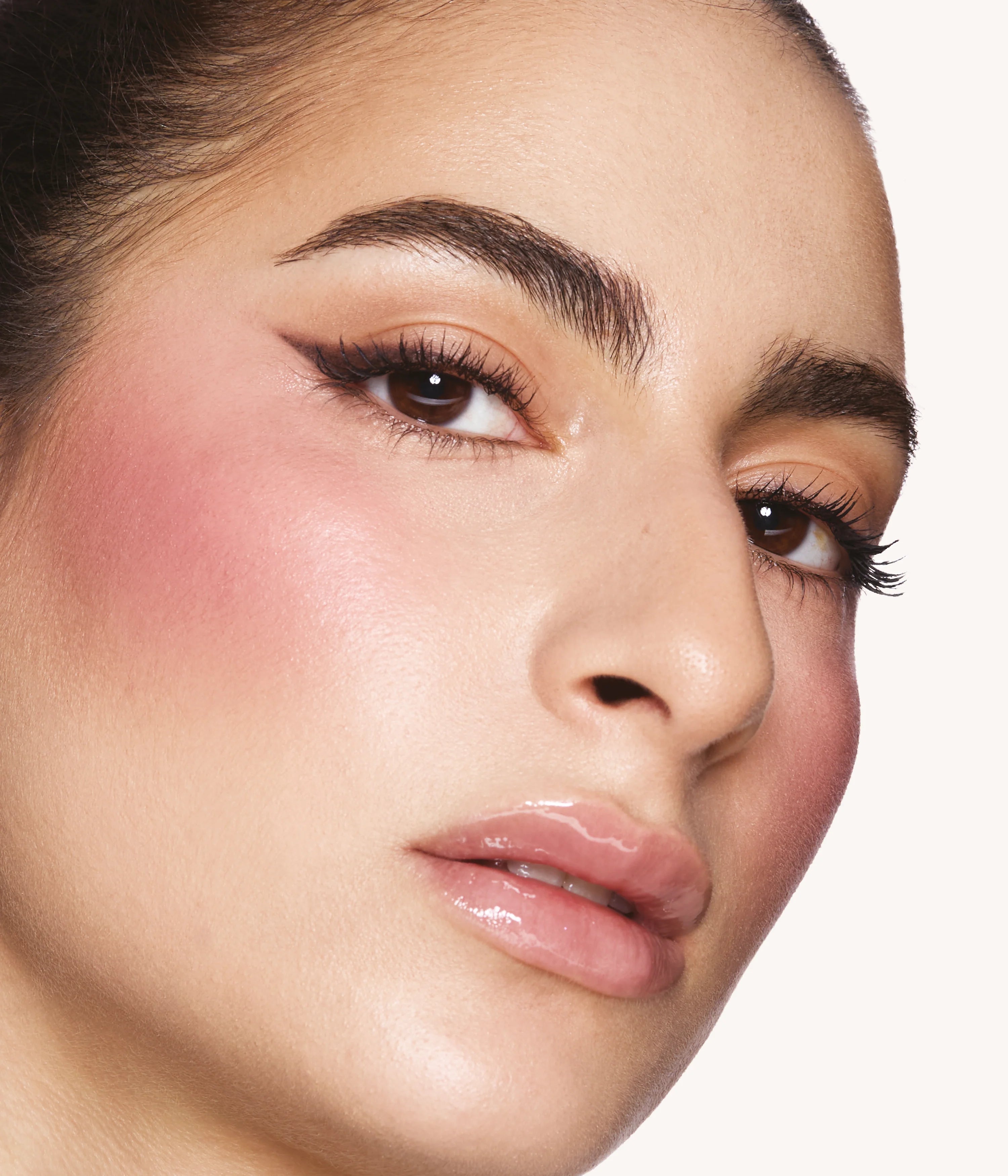 huda-beauty-blush-filter-berries-and-cream-cheek-lip-duo image 2