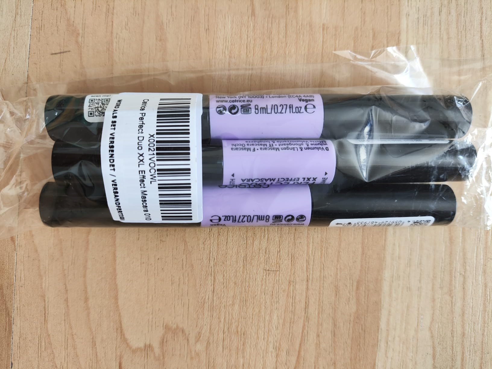 Kräftiges Schwarz