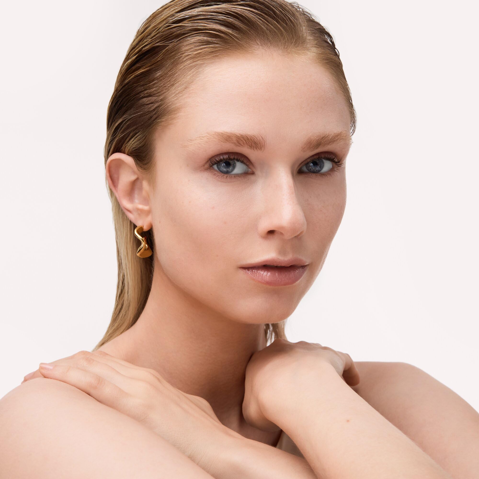 catrice-care-in-colours-lip-balm-080-happy-hour-3g-nude image 5