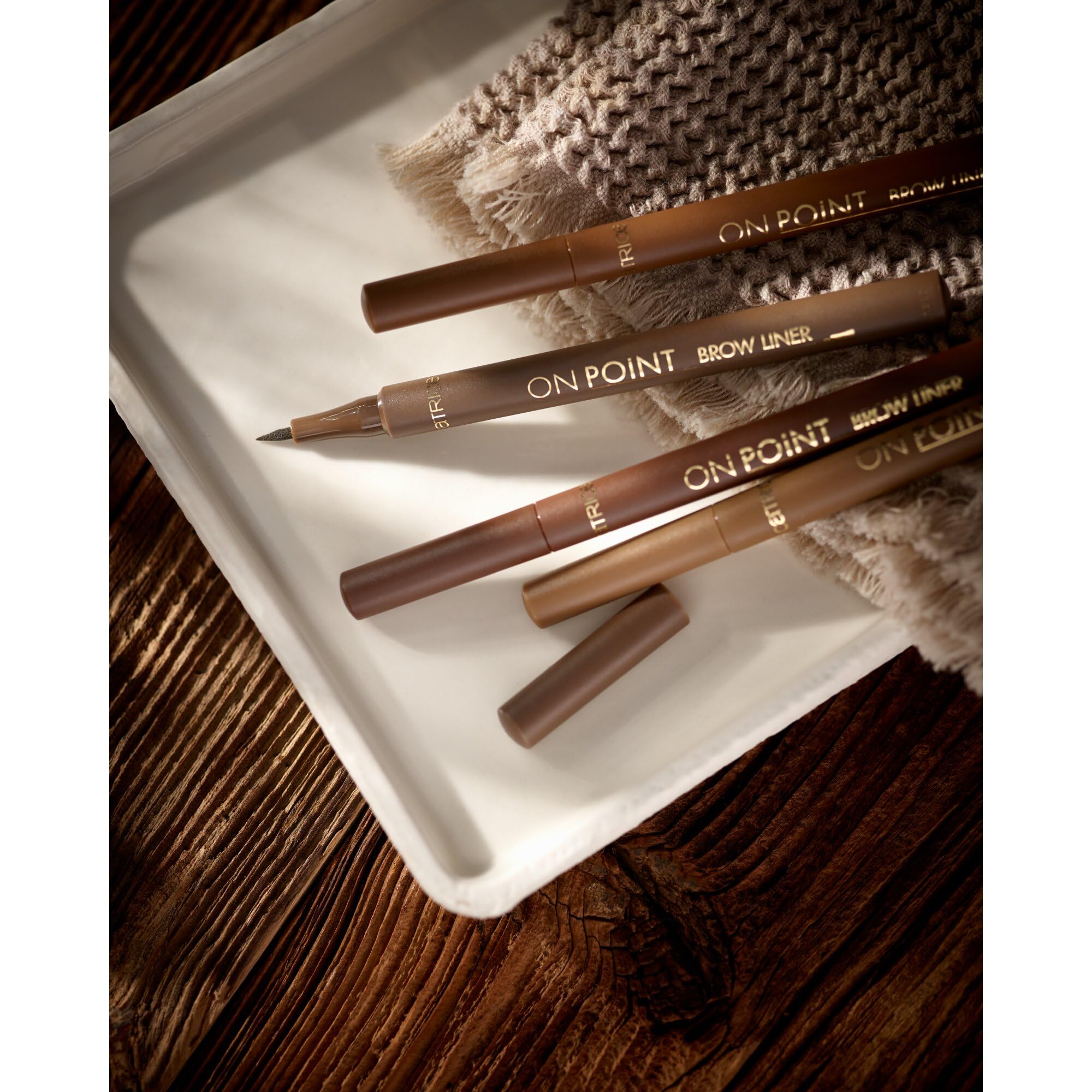 catrice-on-point-brow-liner-020-augenbrauenstift-braun-1ml image 5