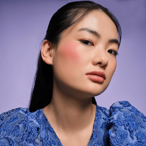 catrice-alice-in-wonderland-blush-stick-c01-rot-6-g image 7