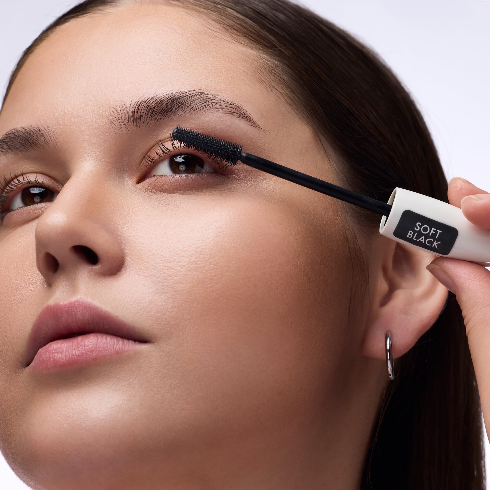 catrice-glam-doll-tinted-primer-mascara-base-10ml-volumen image 5