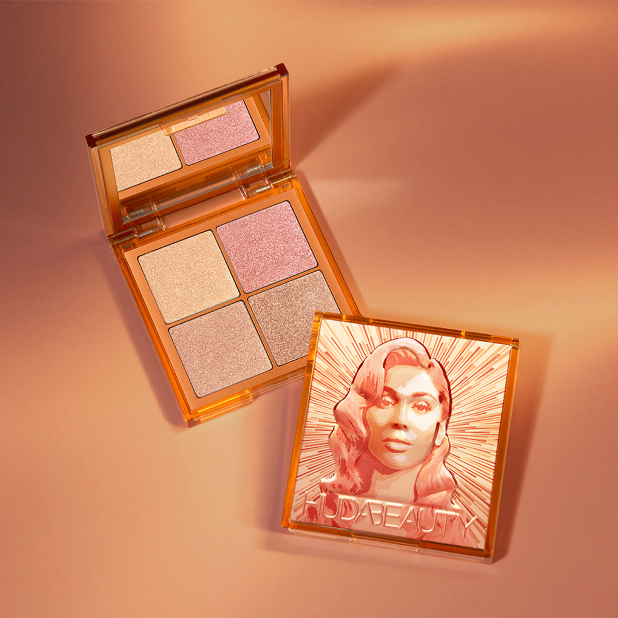 huda-beauty-obsessions-mini-glow-highlighter-palette-light image 3