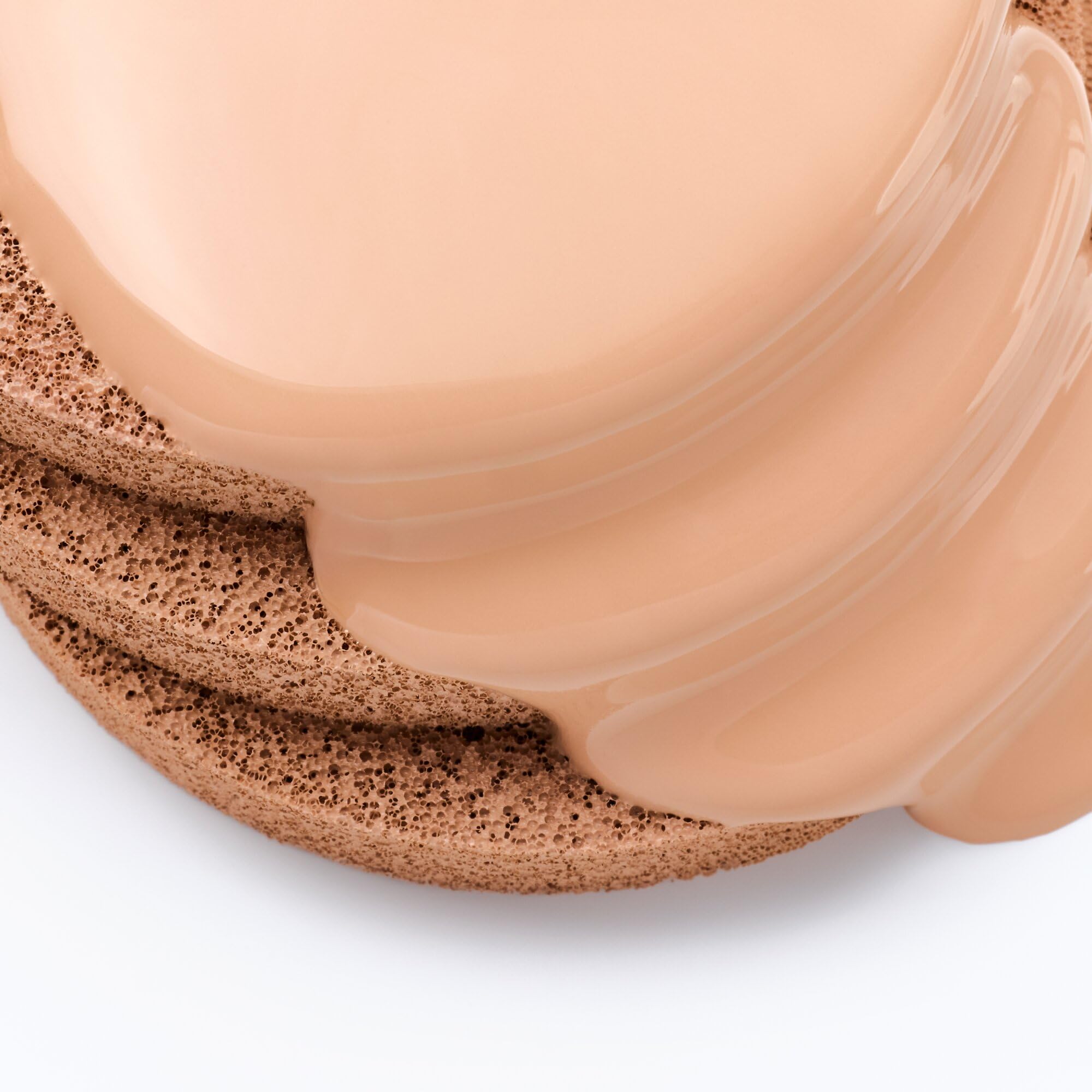 catrice-invisible-cover-cushion-foundation-042c-matt-lsf30-10g image 4