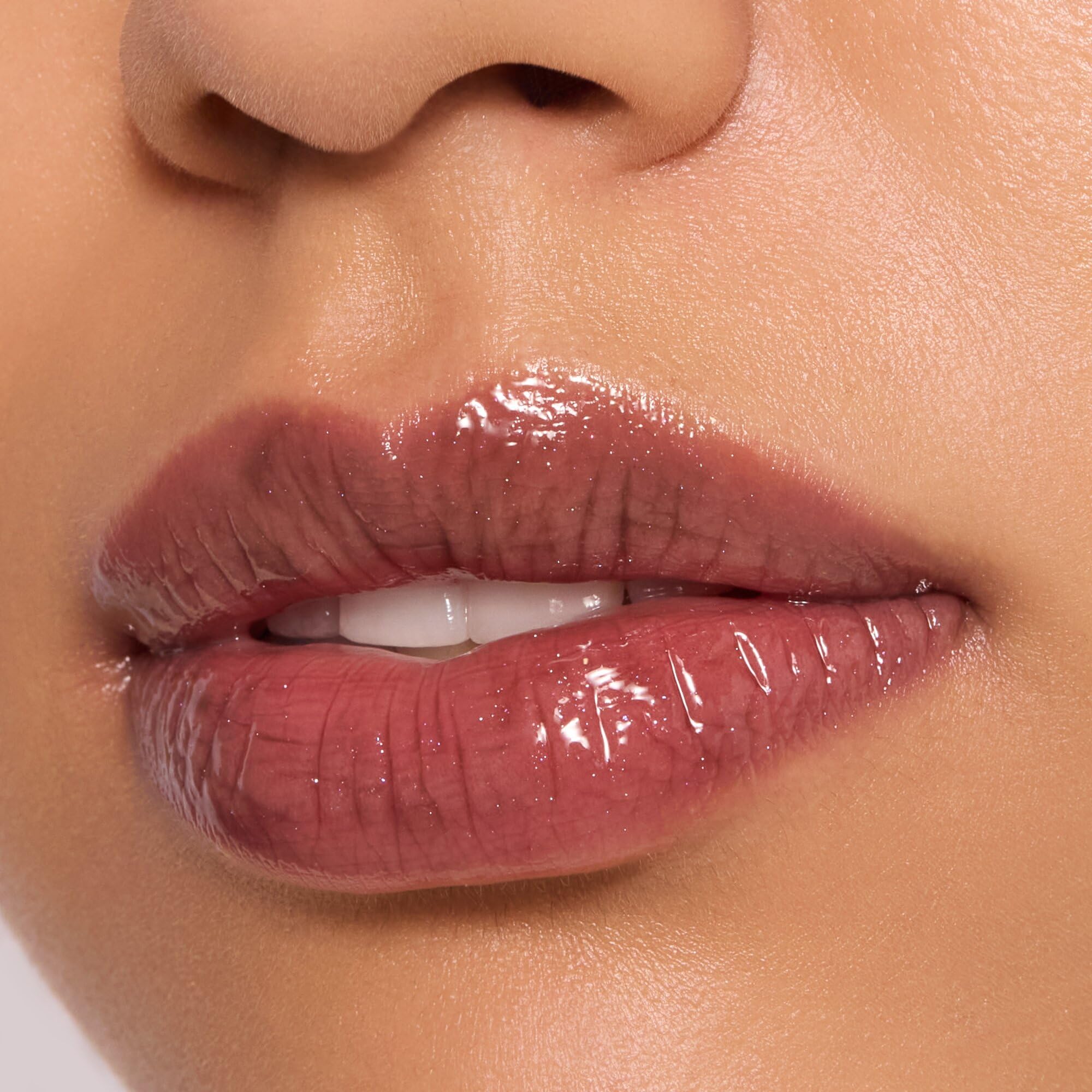 catrice-max-it-up-lip-booster-extreme-lipgloss-060-4-ml image 8