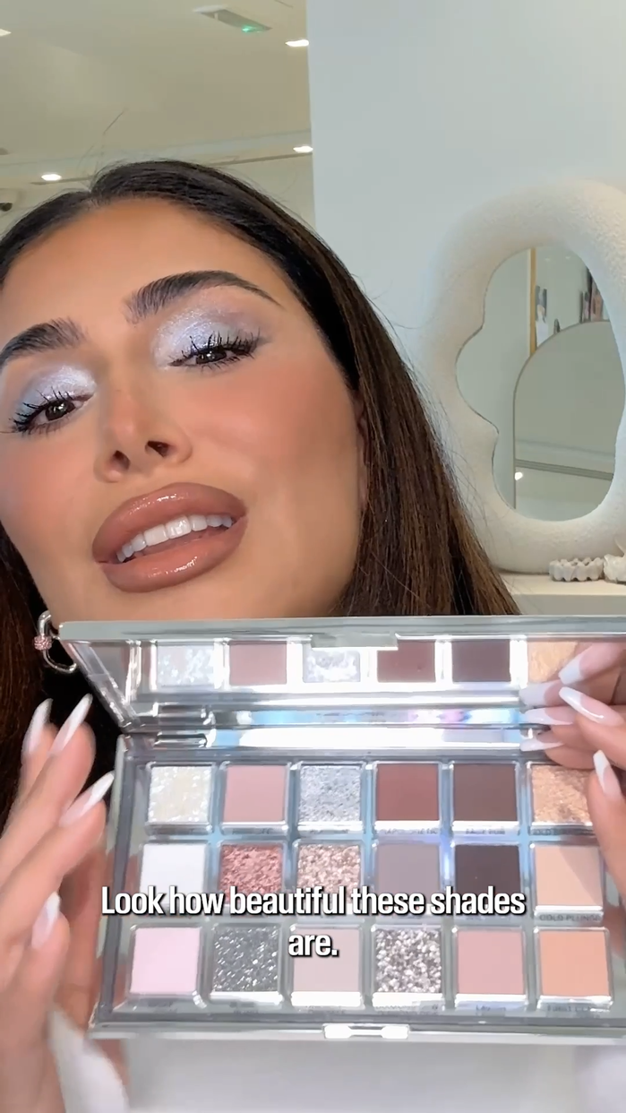 huda-beauty-icy-nude-eyeshadow-palette-lidschattenpalette image 3