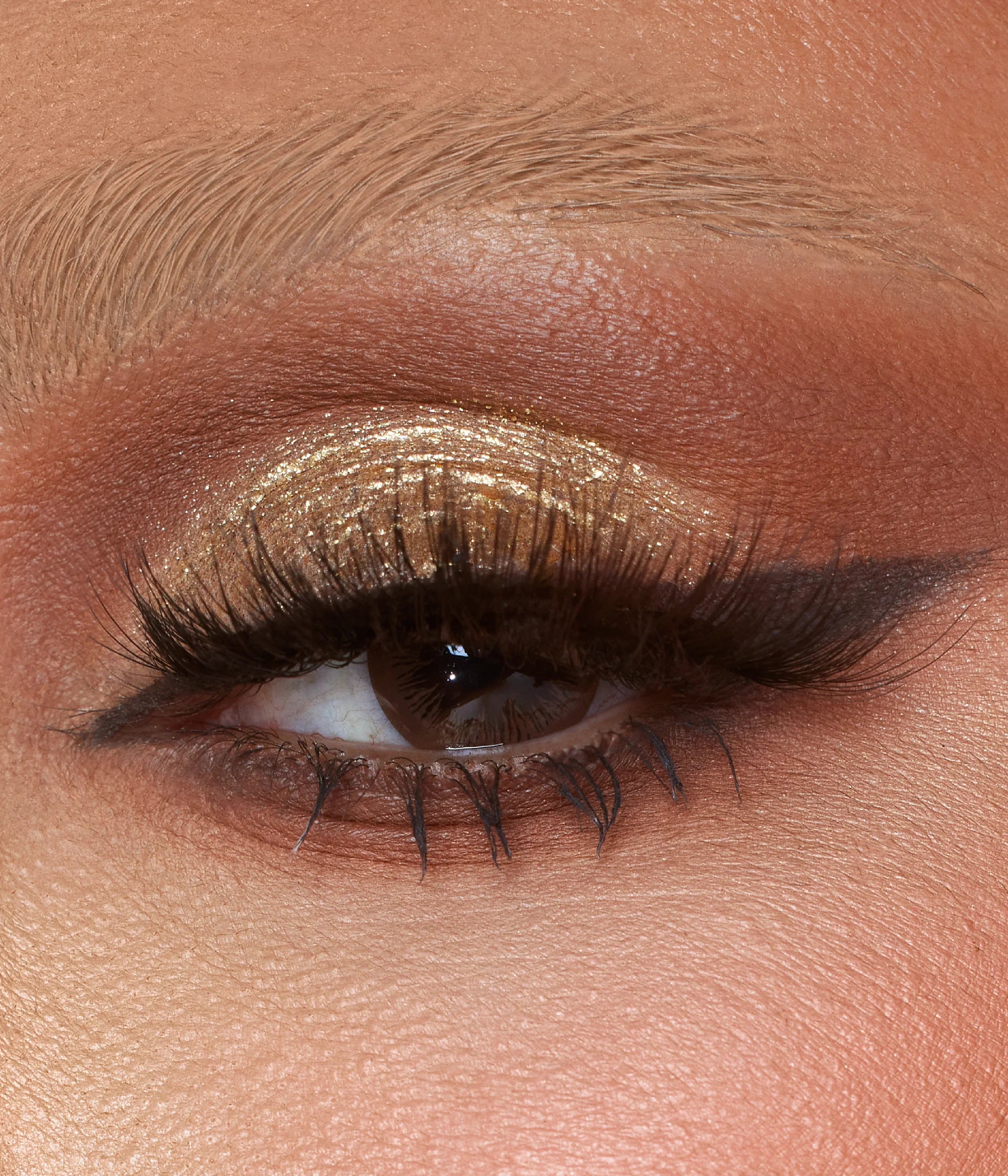 huda-beauty-empowered-eyeshadow-palette-lidschattenpalette-18-farben image 3