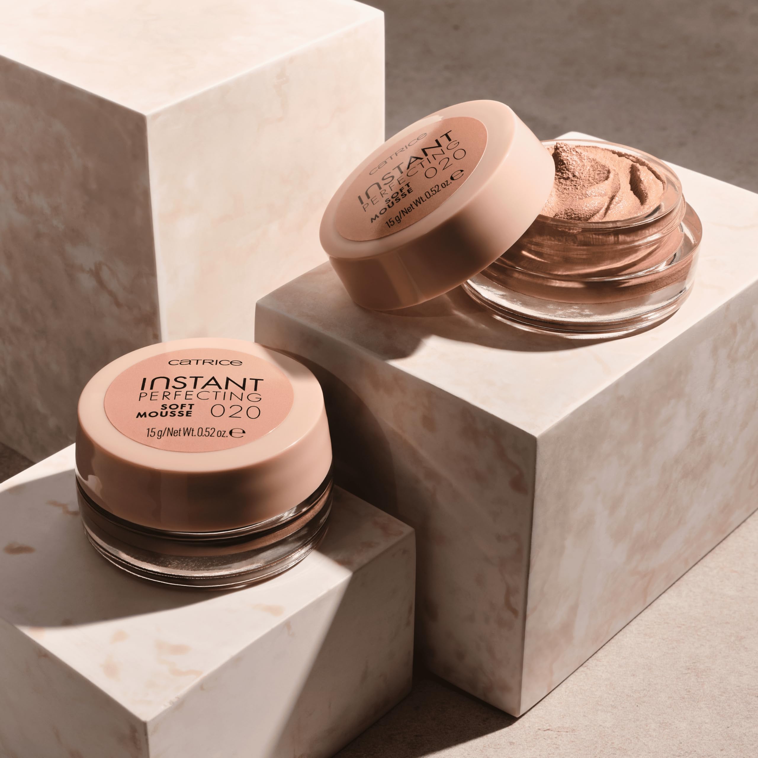 catrice-instant-perfecting-soft-mousse-make-up-020-neutral-beige-15-g image 5