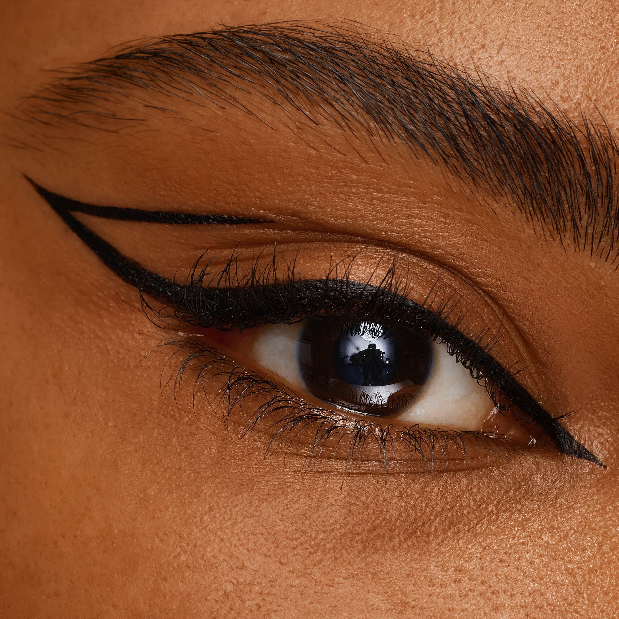 catrice-calligraph-pro-matt-liner-010-schwarz-1-2-ml-wasserfest image 7