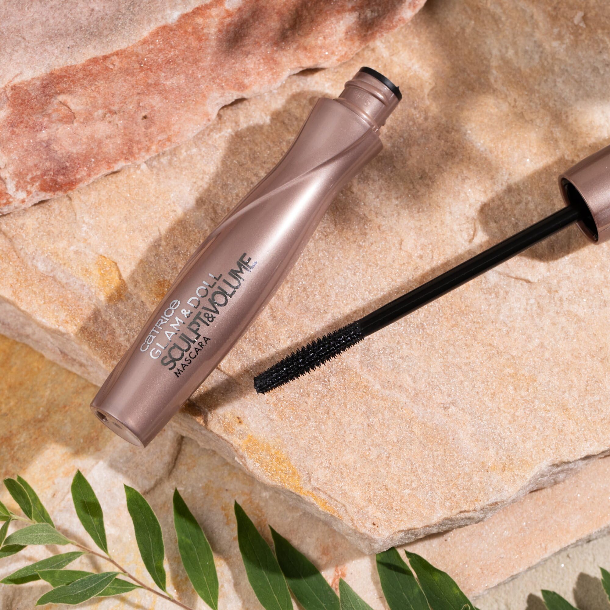 catrice-glam-doll-sculpt-volume-mascara-schwarz-9-5-ml image 8