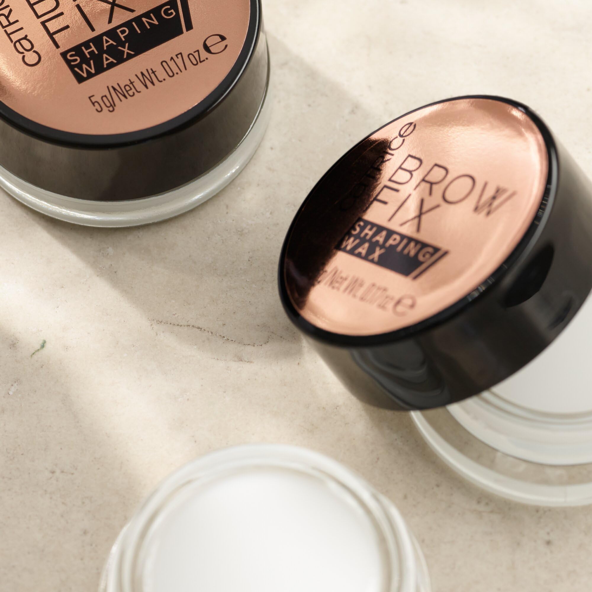 catrice-brow-fix-shaping-wax-010-augenbrauen-transparent image 5