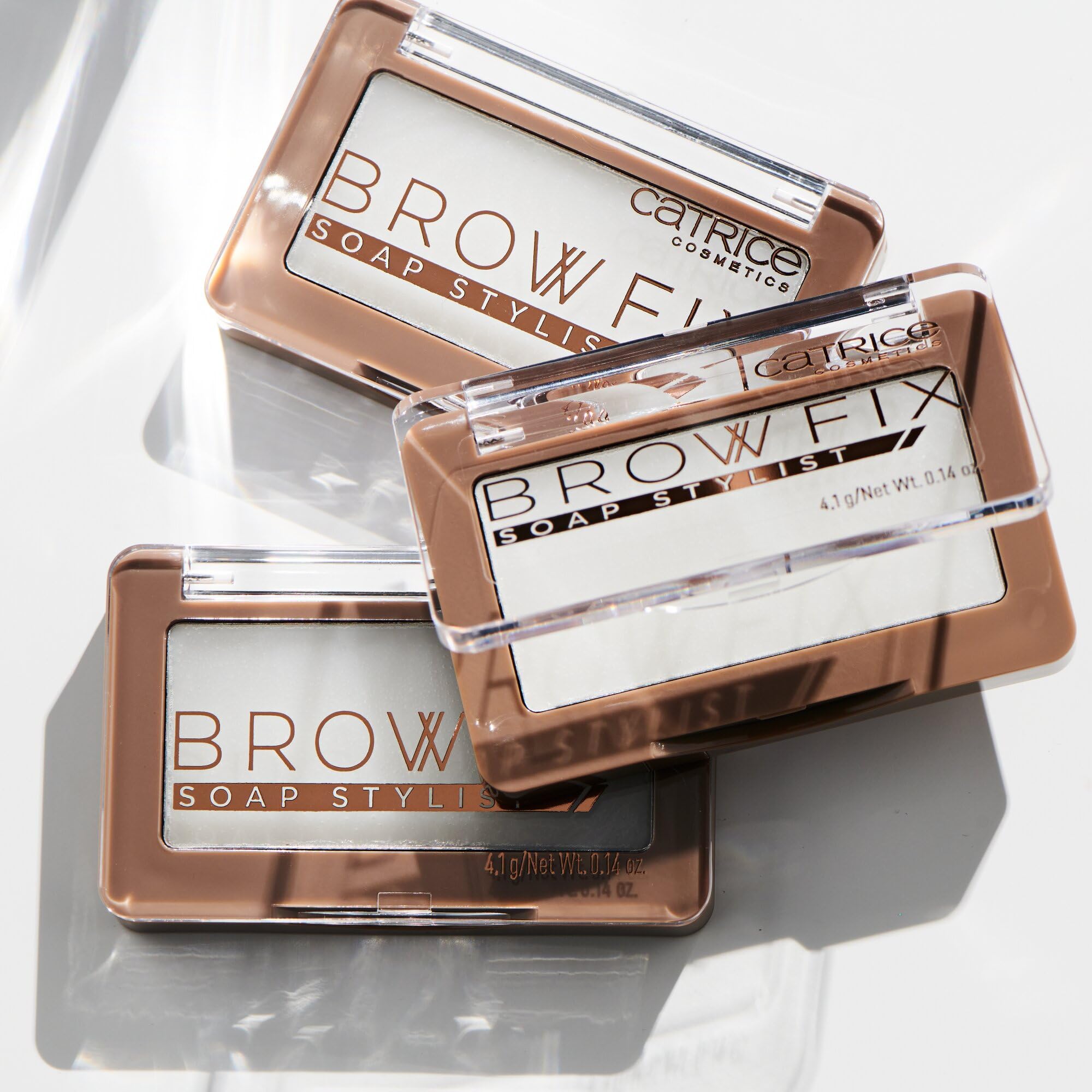 catrice-brow-fix-soap-stylist-augenbrauengel-braun-4-1-g image 8