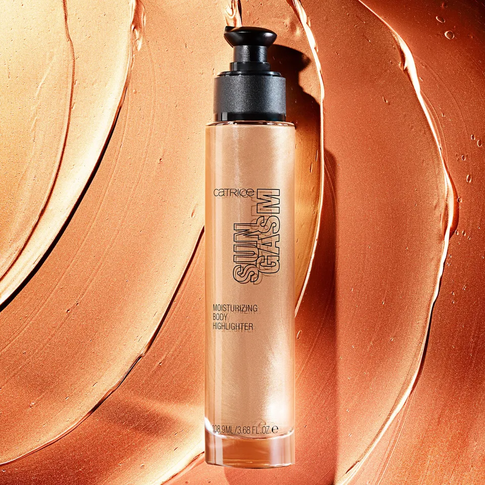 catrice-sungasm-c02-body-highlighter-108-9-ml-braun image 1