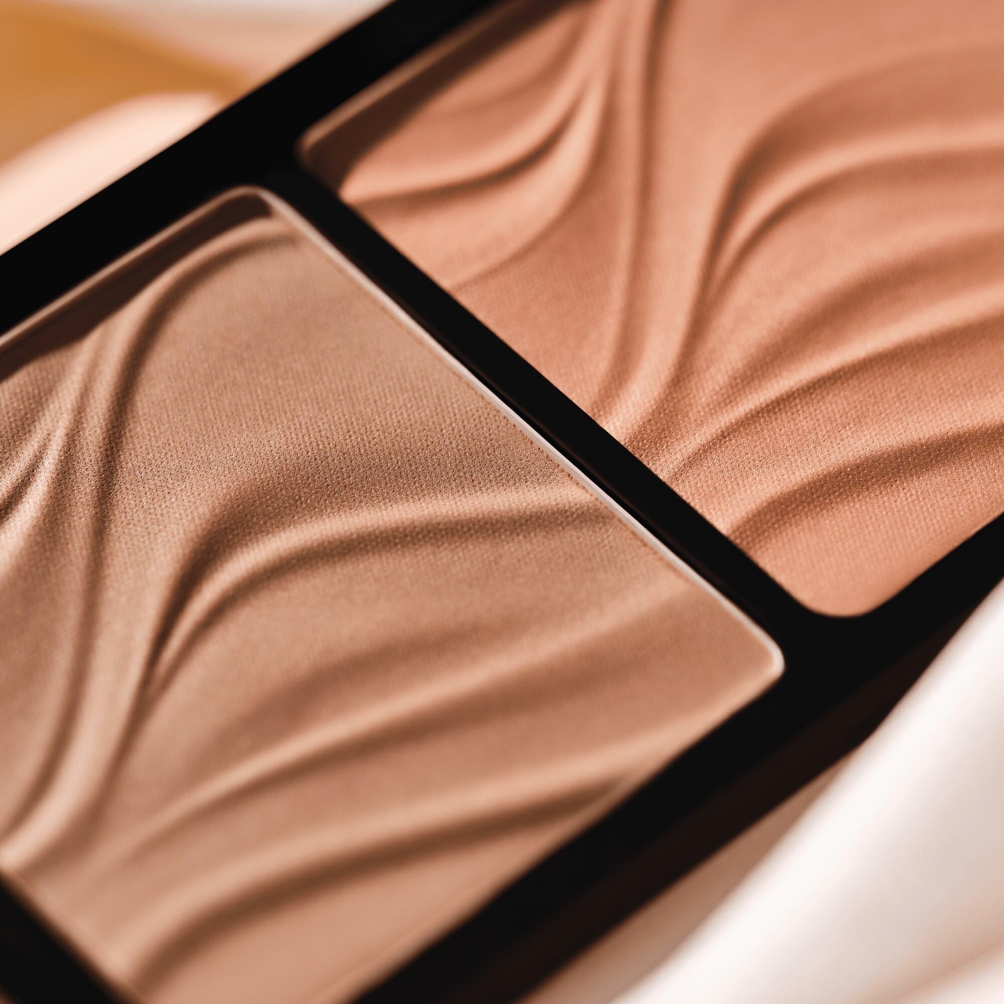 catrice-butter-like-bronze-palette-010-konturpuder-braun-9g-matt image 7