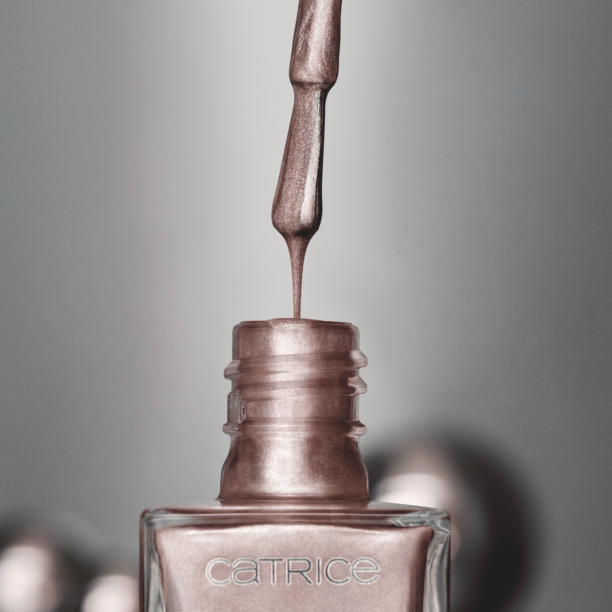catrice-bold-magnetic-nagellack-020-don-t-be-so-clingy-10-5-ml image 6
