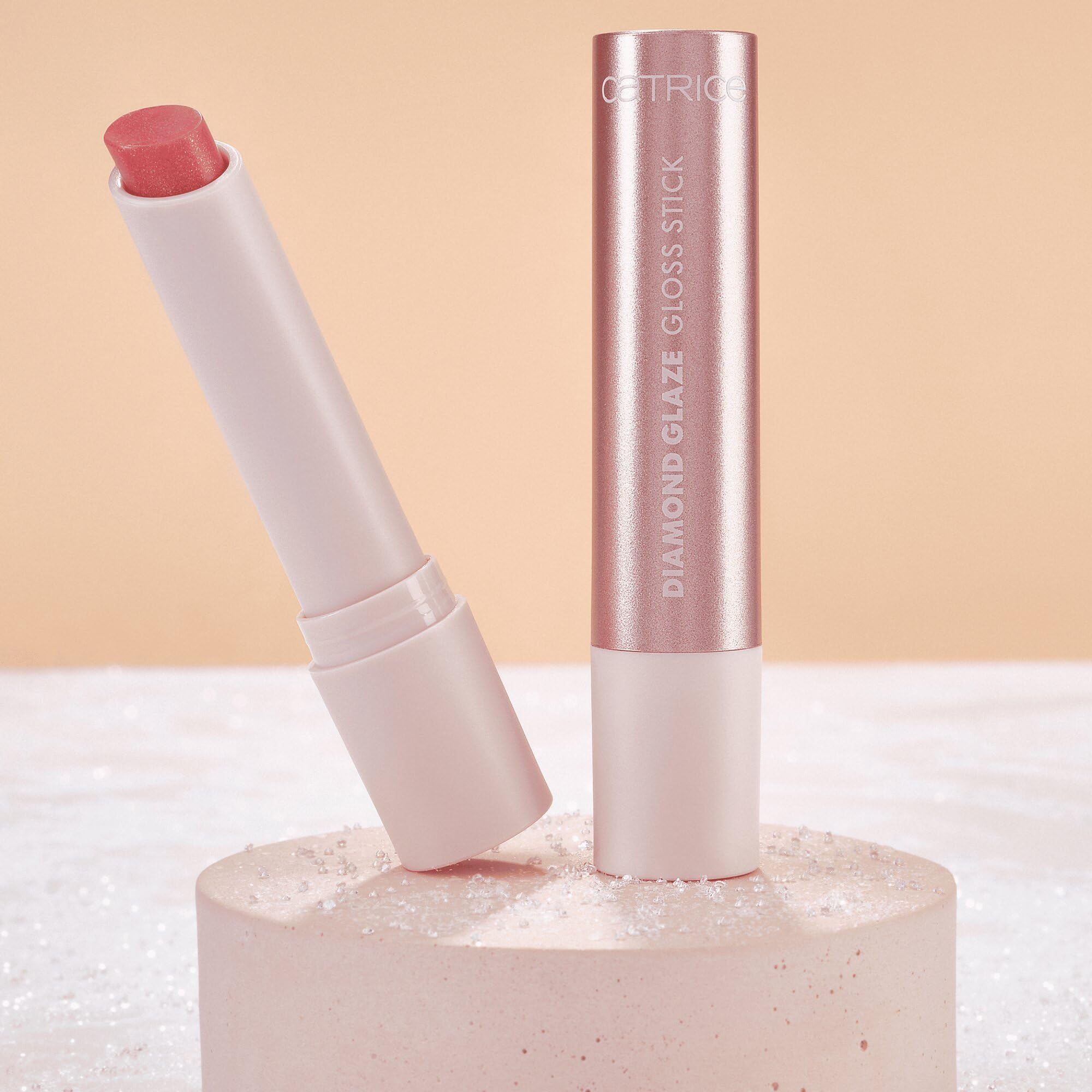 catrice-diamond-glaze-gloss-stick-020-glow-for-it-1-6-g image 8