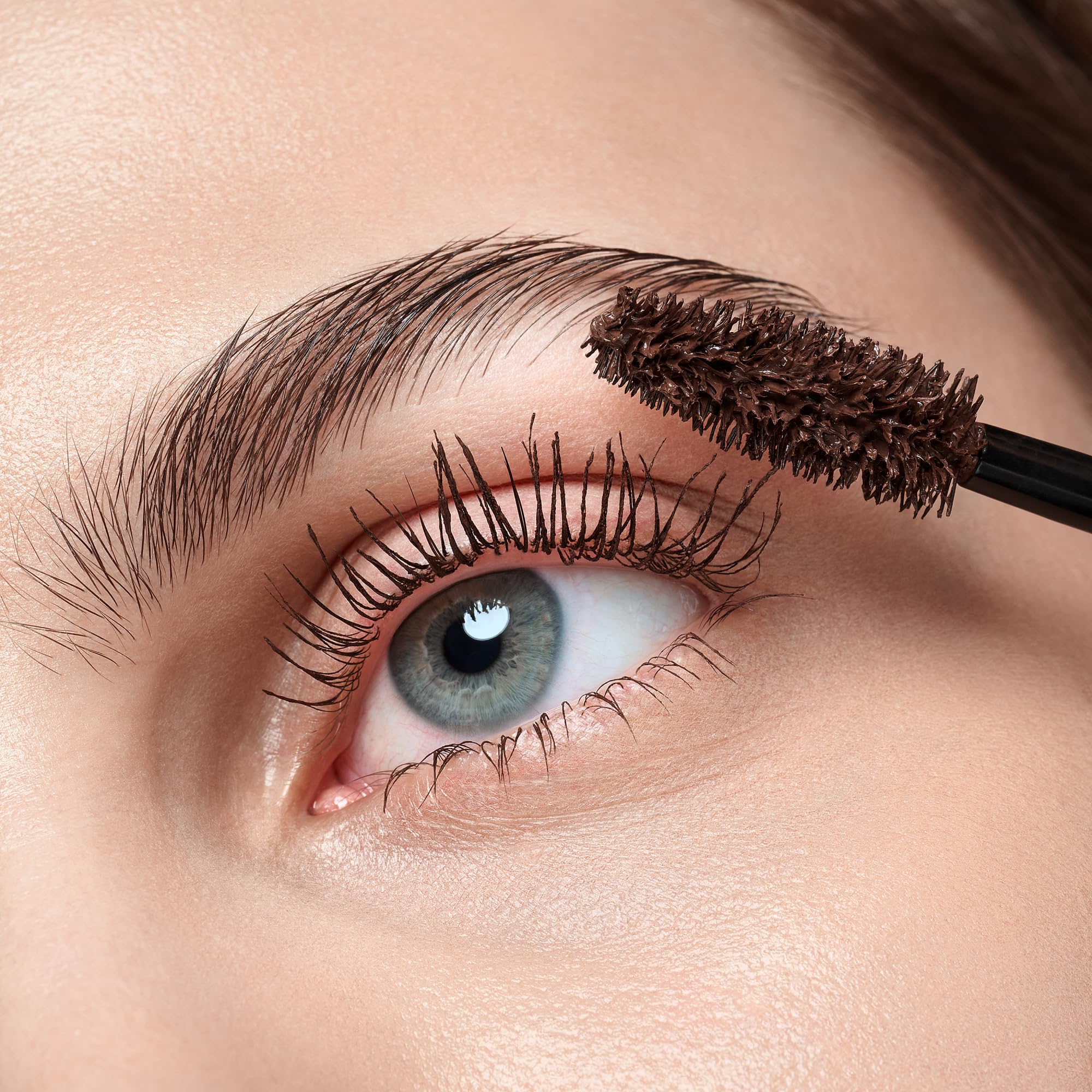 catrice-hyper-lash-mascara-020-braun-matt-3x11-ml image 4