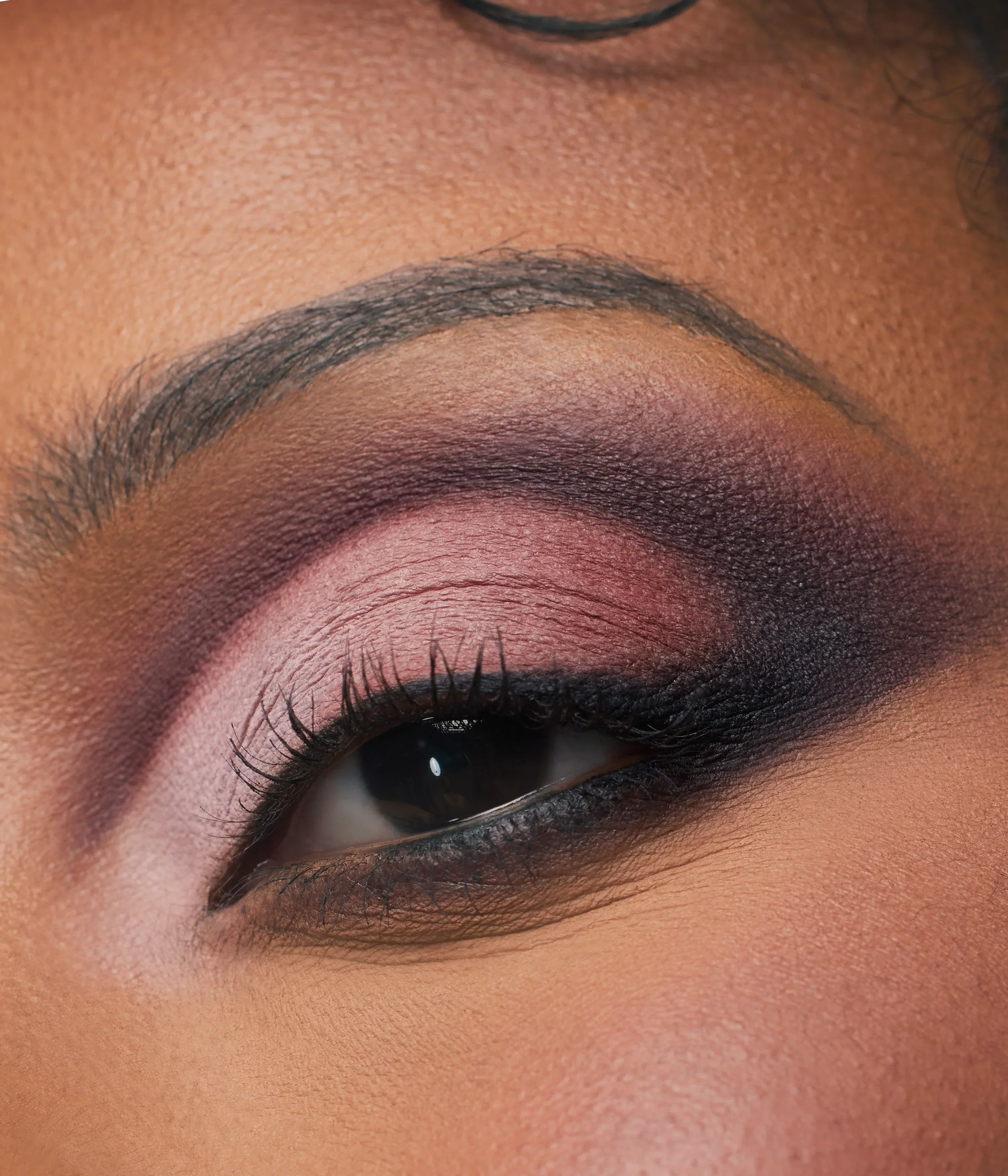 huda-beauty-matte-obsessions-lidschatten-palette-cool-matt image 6