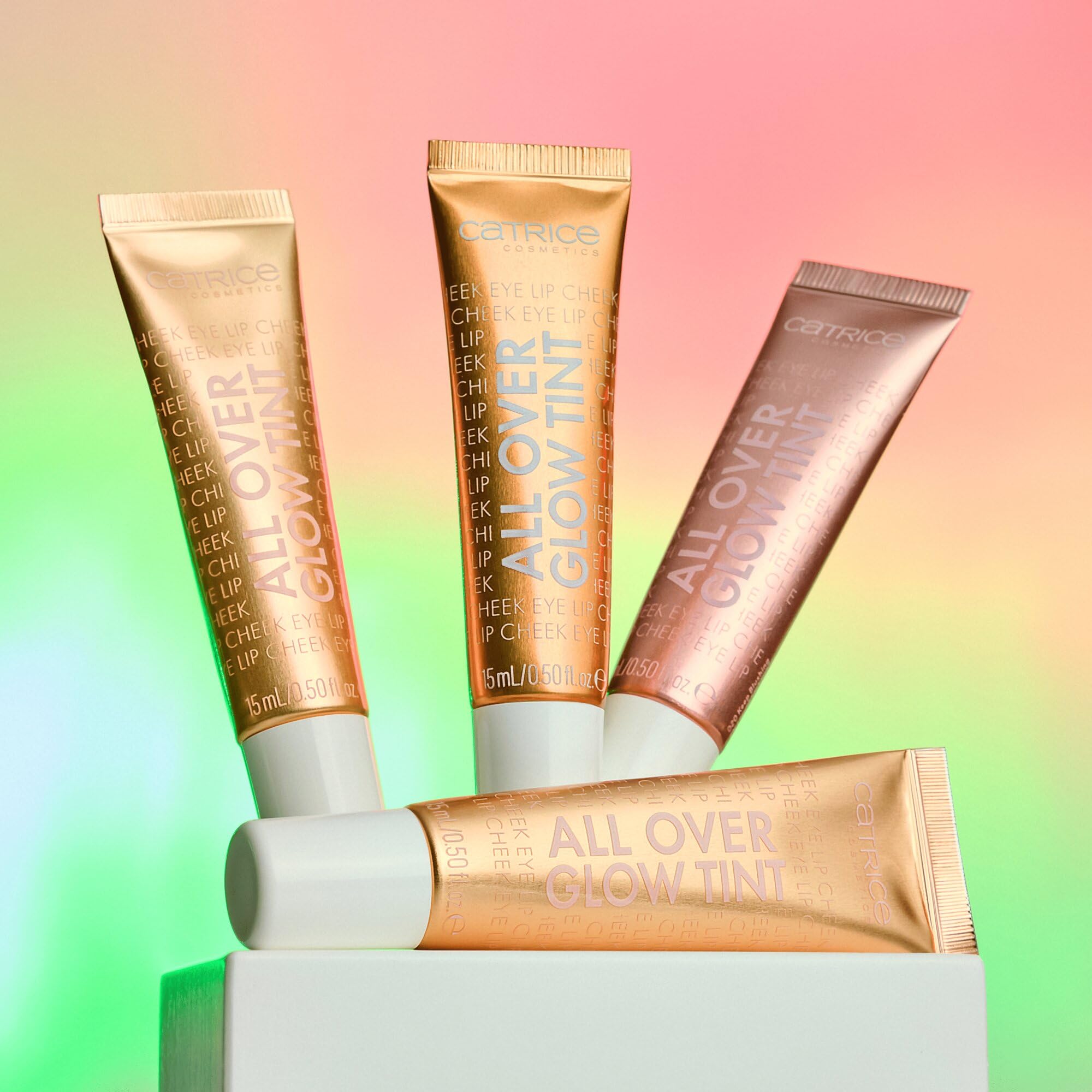 catrice-all-over-glow-tint-030-gold-highlighter-15-ml image 8