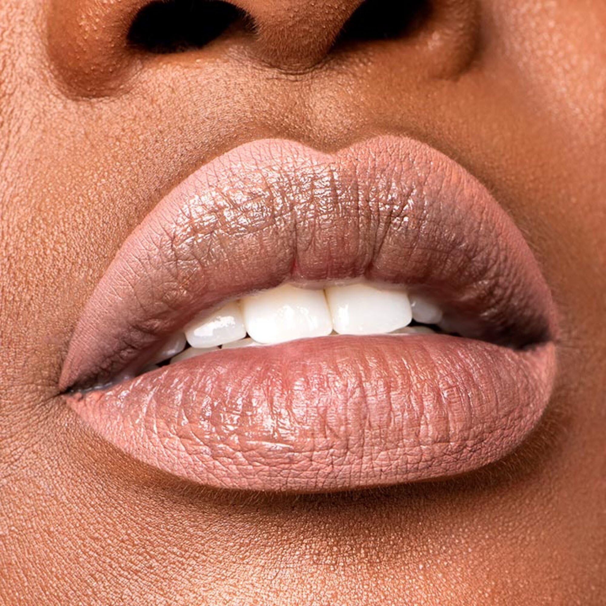 catrice-plumping-lip-liner-010-understated-chic-lipliner-wasserfest image 5