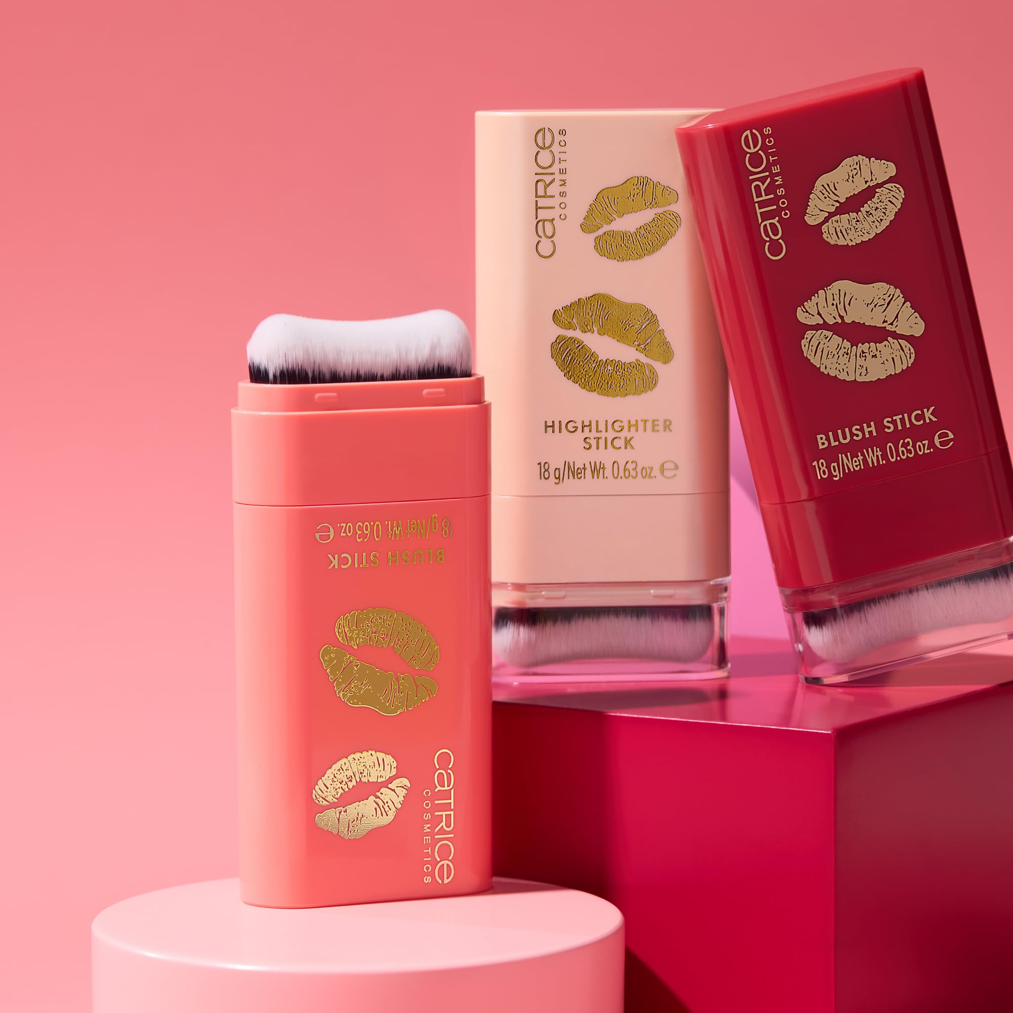 catrice-kiss-glow-highlighter-stick-c01-wei-18-g-cremig image 3