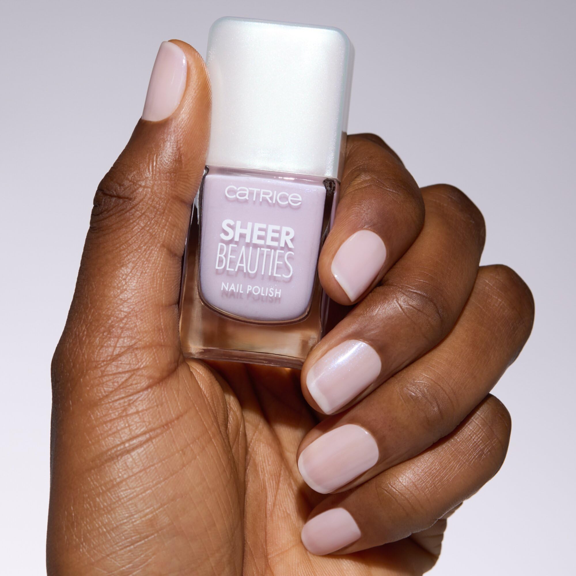catrice-sheer-beauties-100-nagellack-violett-aufhellend image 5