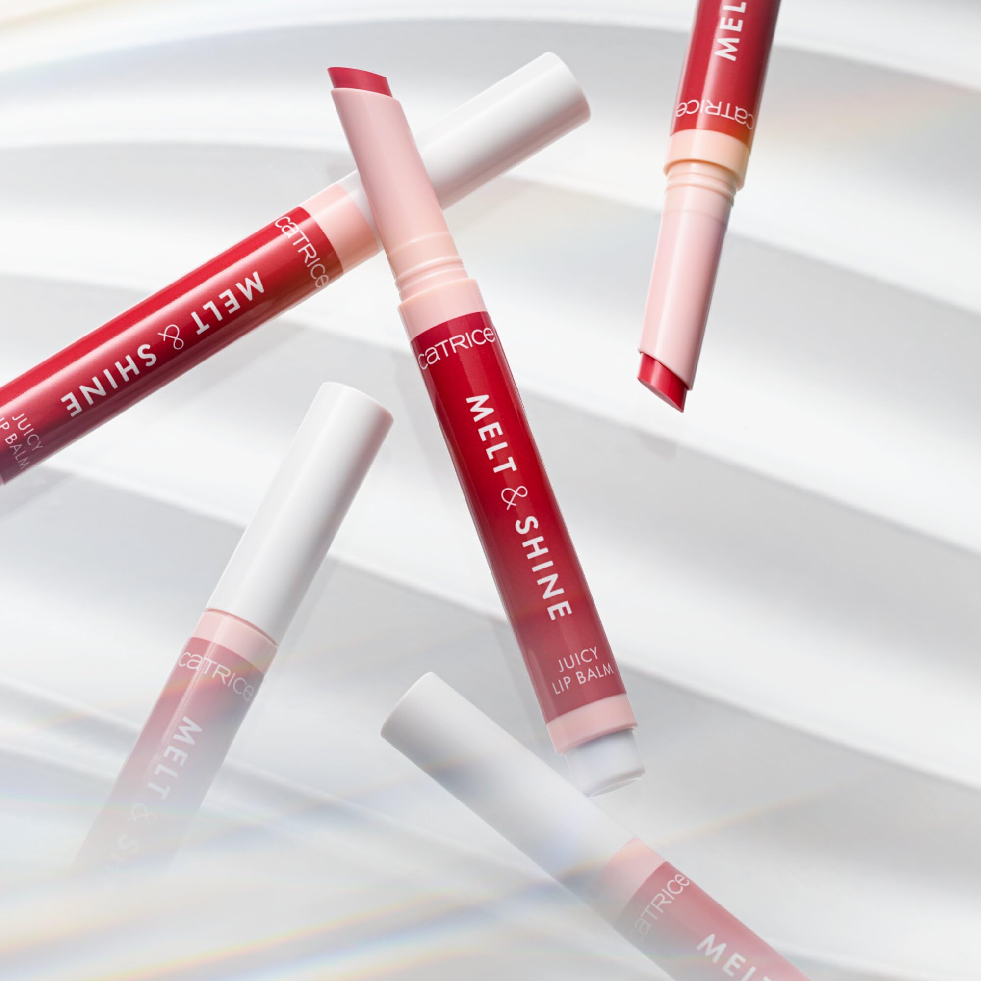 catrice-melt-shine-juicy-lip-balm-040-rot-glanz-1-3g image 7