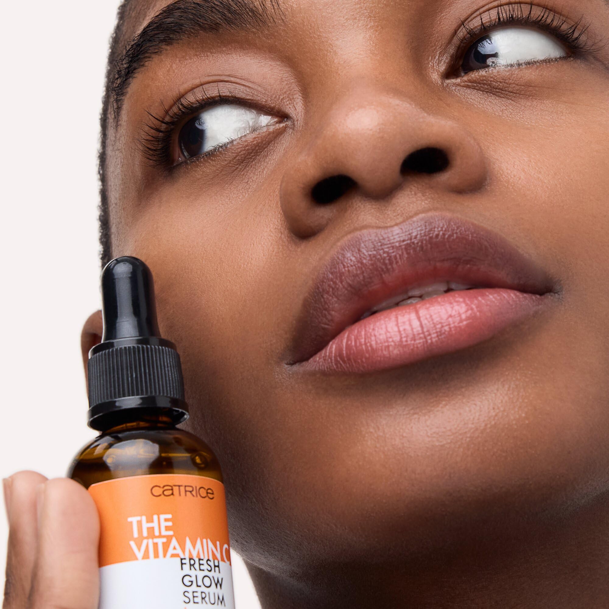 catrice-the-vitamin-c-fresh-glow-serum-gesichtsserum-30-ml-lfrei image 5