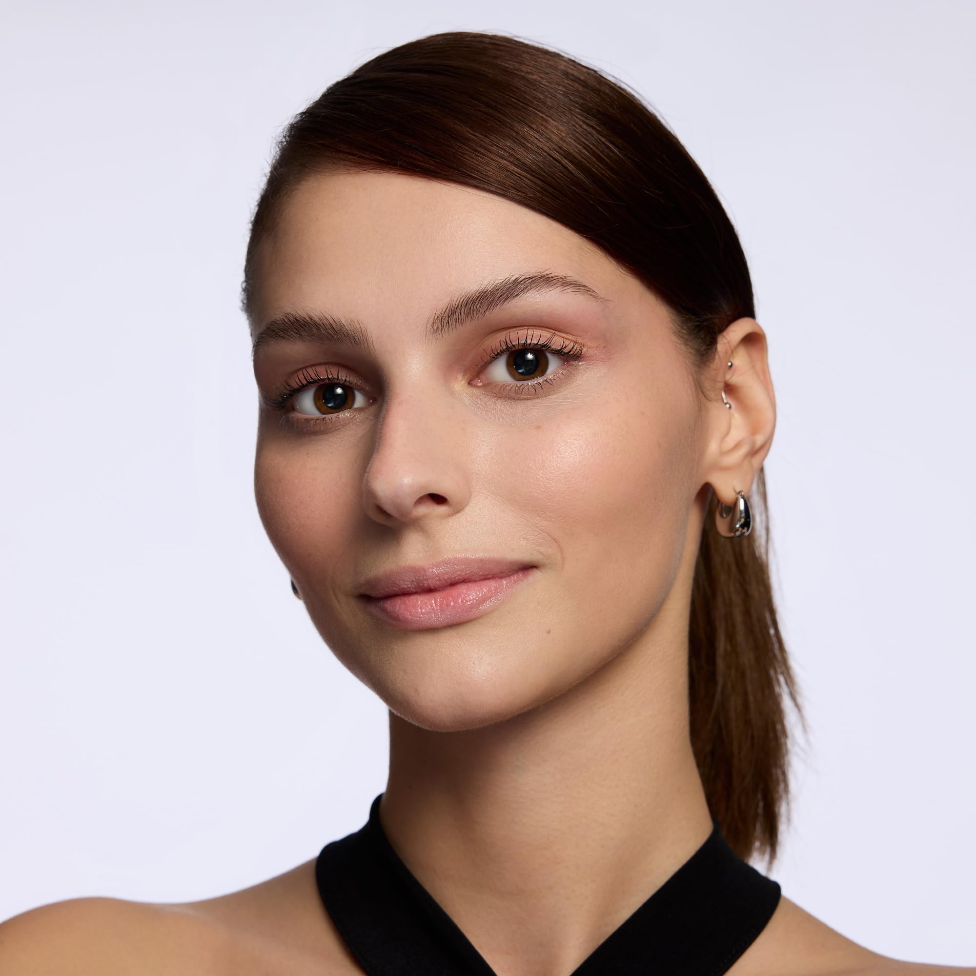 catrice-drunk-n-diamonds-lip-balm-060-nude-3-5-g image 8