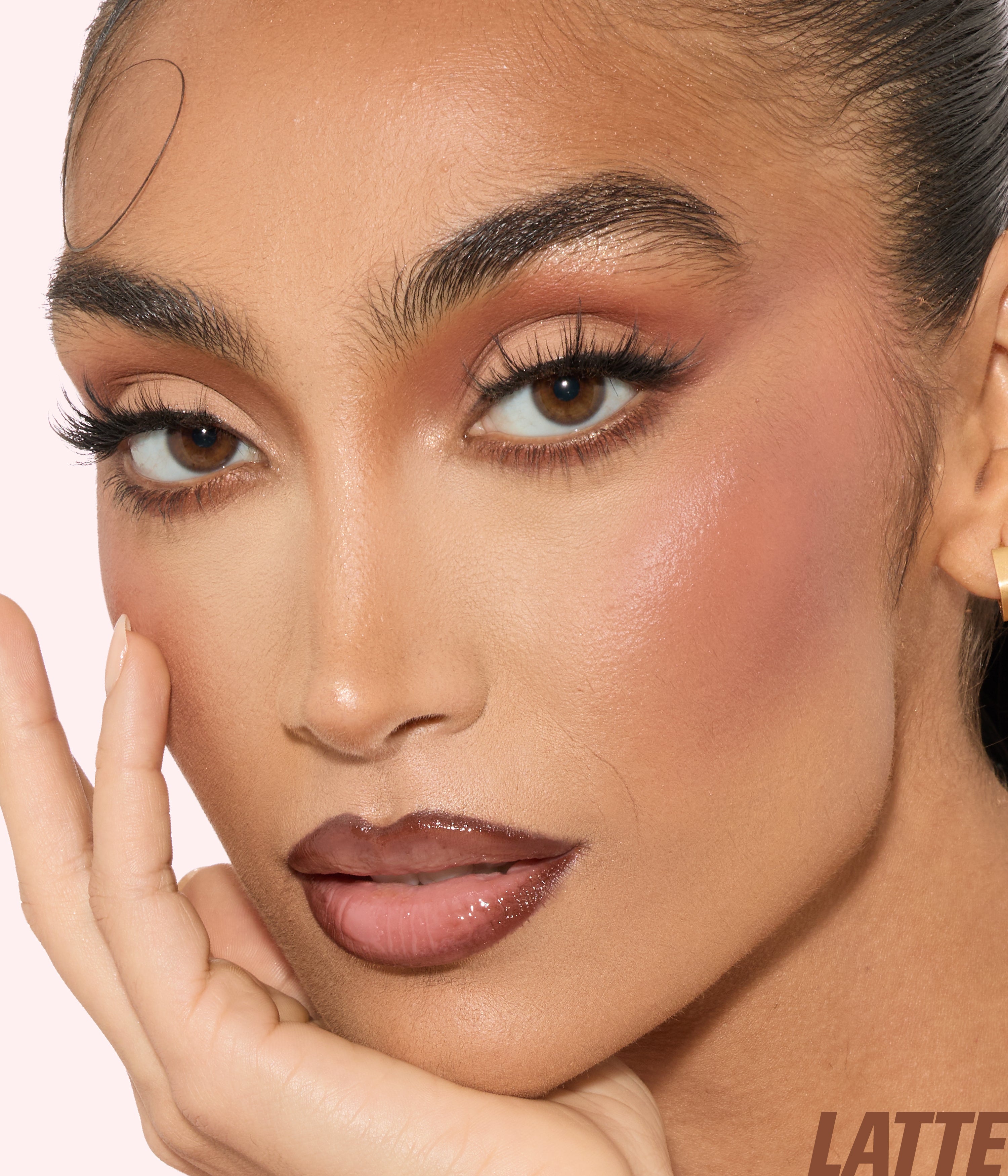 huda-beauty-habibti-lip-cheek-best-sellers-kit image 3
